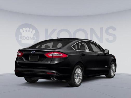 2016 Ford Fusion Hybrid SE