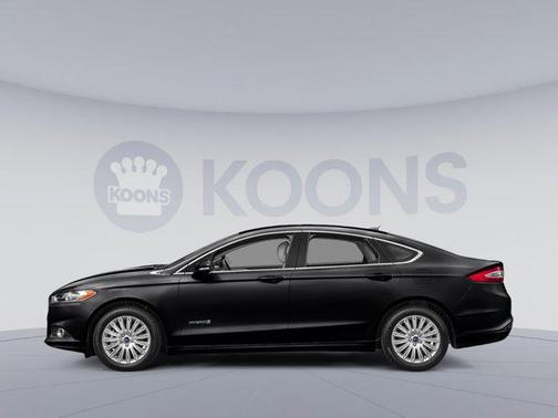 2016 Ford Fusion Hybrid SE