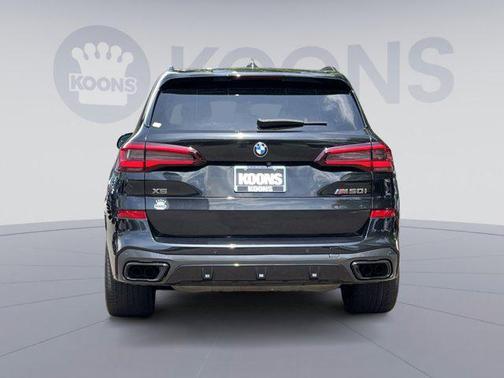 2023 BMW X5 M50i