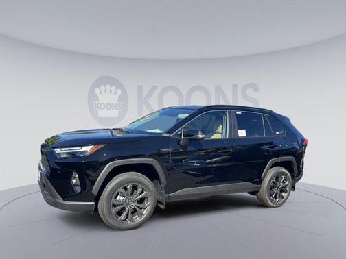 2025 Toyota RAV4 Hybrid XLE Premium