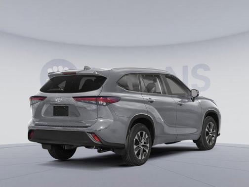 2025 Toyota Highlander XLE