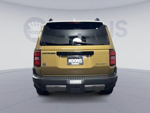 2024 Toyota Land Cruiser Base