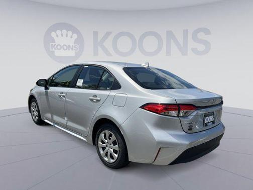 Classic Silver Metallic 2026 Toyota Corolla LE