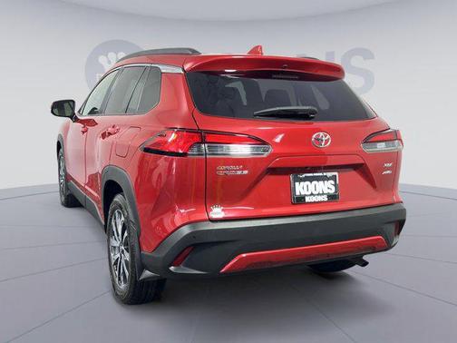 2023 Toyota Corolla Cross XLE