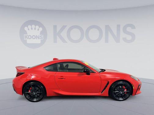 2025 Toyota GR86 Premium