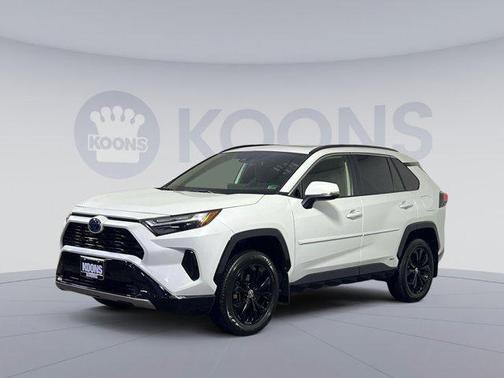 2023 Toyota RAV4 Hybrid SE