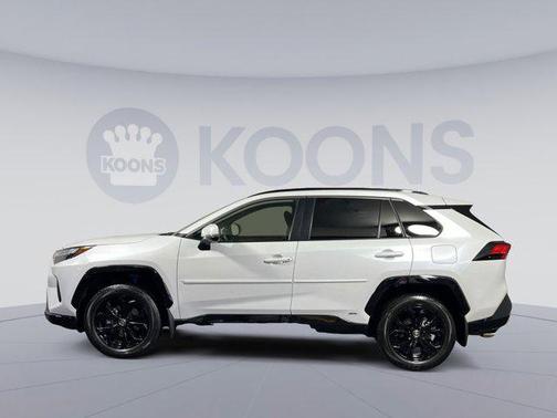 2023 Toyota RAV4 Hybrid SE