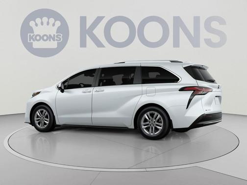 Wind Chill Pearl 2026 Toyota Sienna Limited