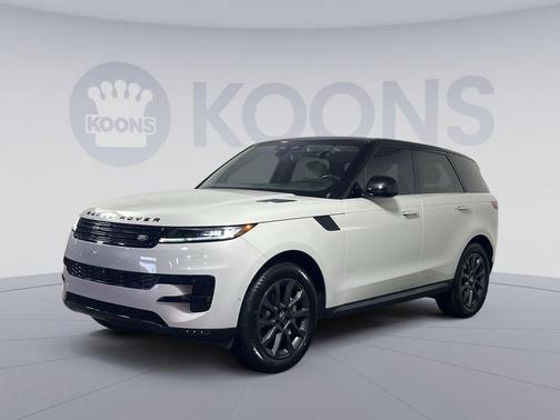 White 2024 Land Rover Range Rover Sport SE