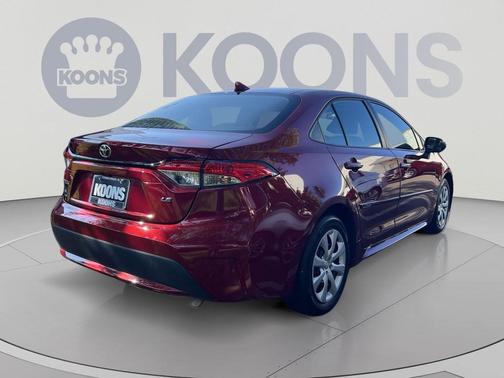 Ruby Flare Pearl 2022 Toyota Corolla LE
