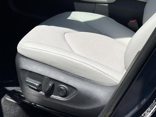 2025 Toyota Grand Highlander Platinum