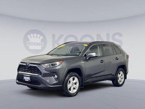 2021 Toyota RAV4 Hybrid XLE