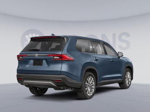 Storm Cloud 2026 Toyota Grand Highlander Platinum