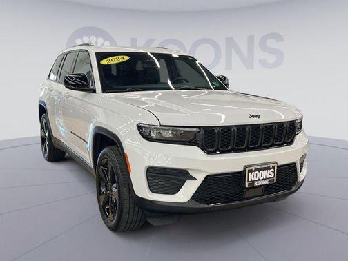 2024 Jeep Grand Cherokee Altitude