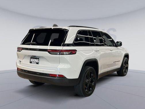 2024 Jeep Grand Cherokee Altitude