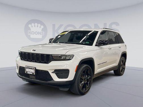 2024 Jeep Grand Cherokee Altitude