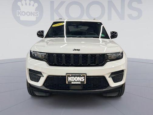2024 Jeep Grand Cherokee Altitude