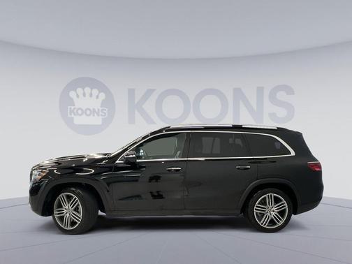 Black 2025 Mercedes-Benz GLS 450 4MATIC
