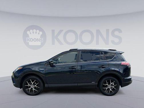 2018 Toyota RAV4 Hybrid SE