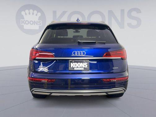 2023 Audi Q5 40 Premium Plus