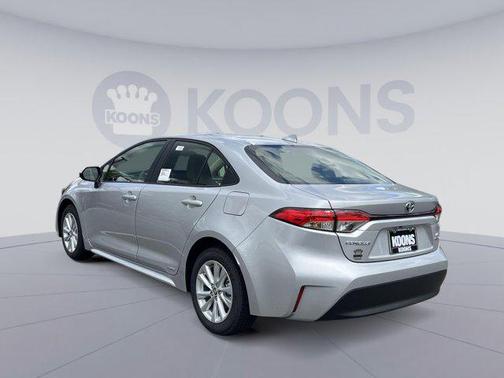 2025 Toyota Corolla Hybrid LE