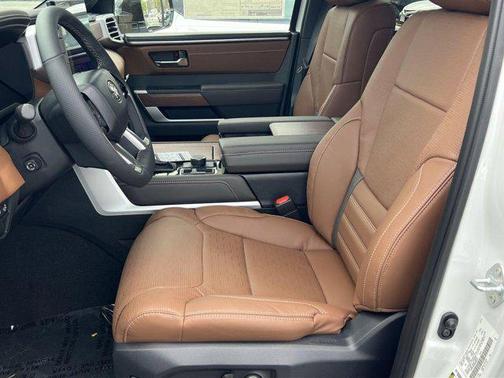 2025 Toyota Tundra Hybrid 1794 Edition
