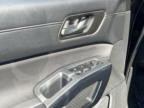 2024 Nissan Pathfinder S FWD