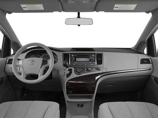 2014 Toyota Sienna XLE