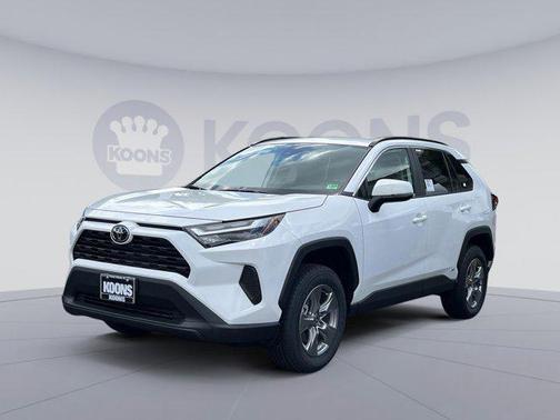 2025 Toyota RAV4 Hybrid XLE