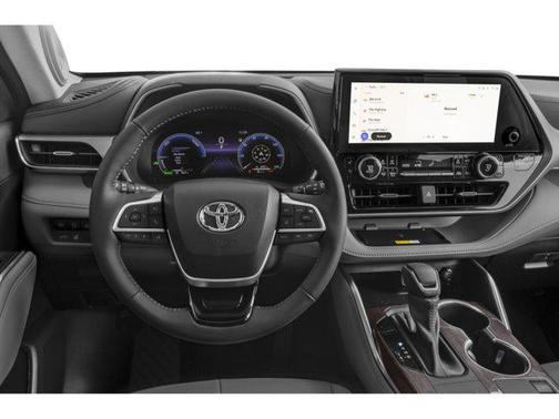 Wind Chill Pearl 2026 Toyota Highlander Hybrid Platinum