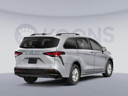 2023 Toyota Sienna LE