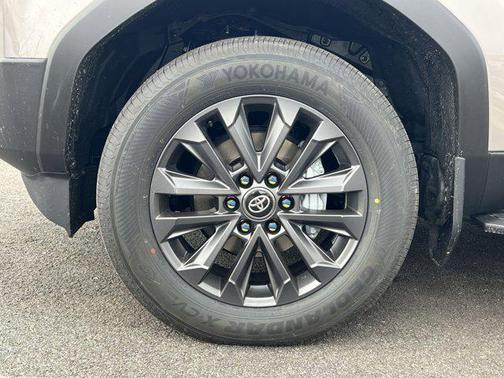 2026 Toyota Land Cruiser Base