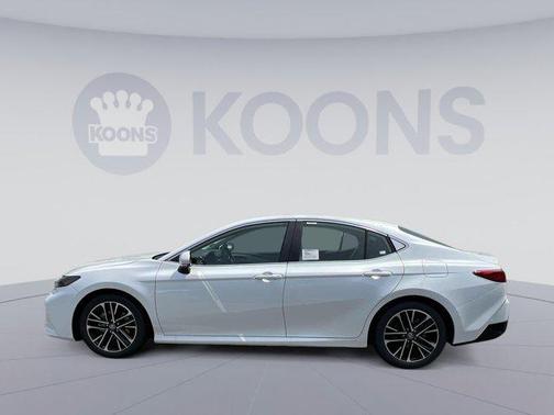 2025 Toyota Camry XLE