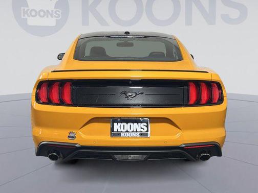 ORANGE FURY MET TRI-COAT 2019 Ford Mustang EcoBoost