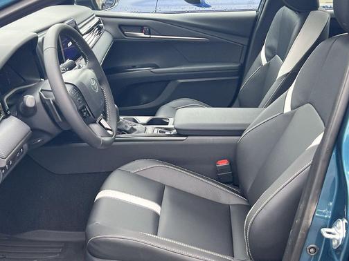 Ocean Gem 2026 Toyota Camry SE