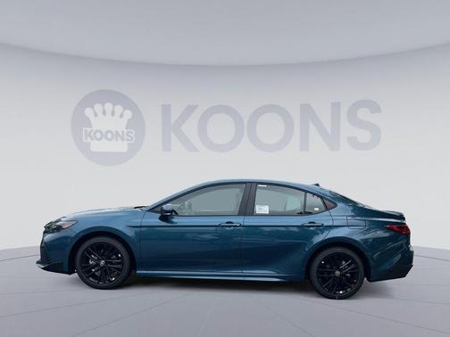 Ocean Gem 2026 Toyota Camry SE