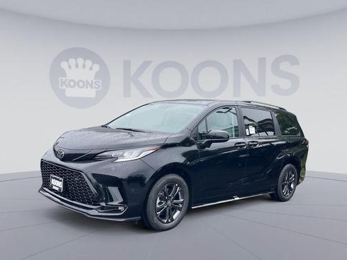 Midnight Black Metallic 2026 Toyota Sienna XSE 7 Passenger