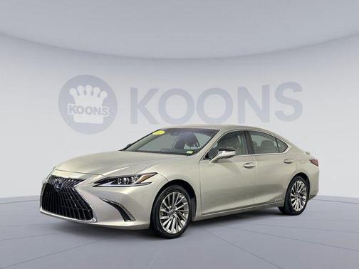 2022 Lexus ES 300h Luxury