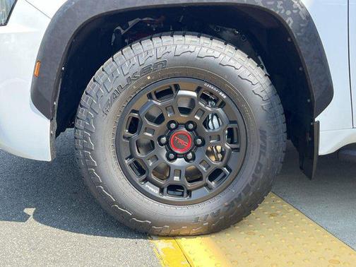 2025 Toyota Sequoia Base