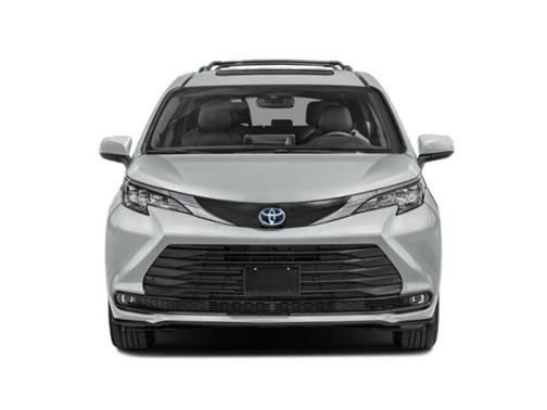 Cement 2023 Toyota Sienna Woodland Edition 7-Passenger