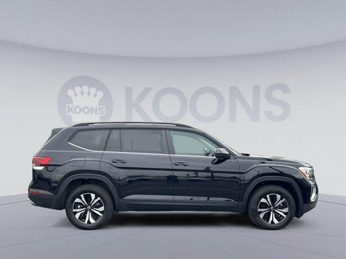 2025 Volkswagen Atlas 2.0T SE