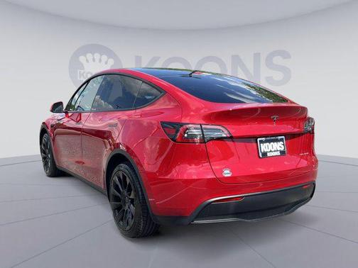 2023 Tesla Model Y Long Range Dual Motor All-Wheel Drive