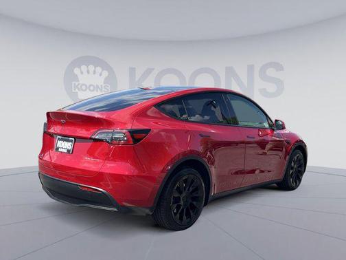 2023 Tesla Model Y Long Range Dual Motor All-Wheel Drive