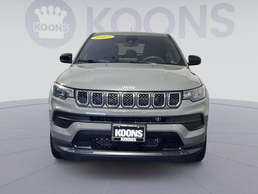 Sting-Gray Clearcoat 2023 Jeep Compass Sport