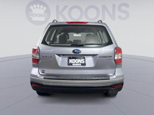 2016 Subaru Forester 2.5i