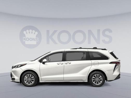 Ice Cap 2026 Toyota Sienna LE