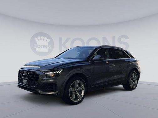 2022 Audi Q8 55 Premium Plus