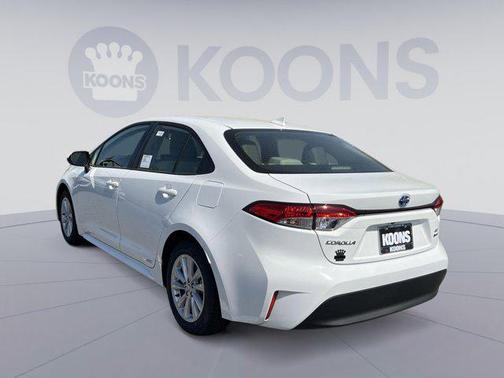 2025 Toyota Corolla Hybrid LE