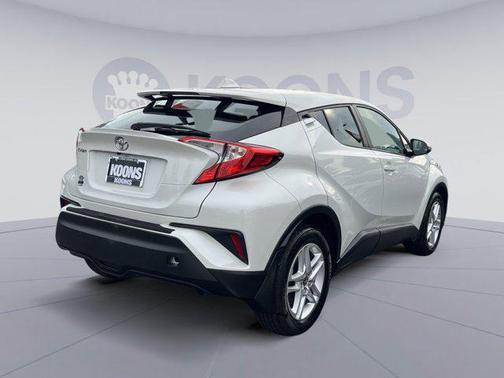 2021 Toyota C-HR LE
