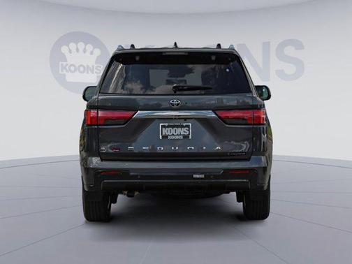2025 Toyota Sequoia Base